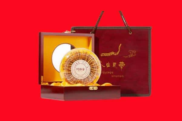 收购资讯:东营广饶县回收冬虫夏草是按克吗